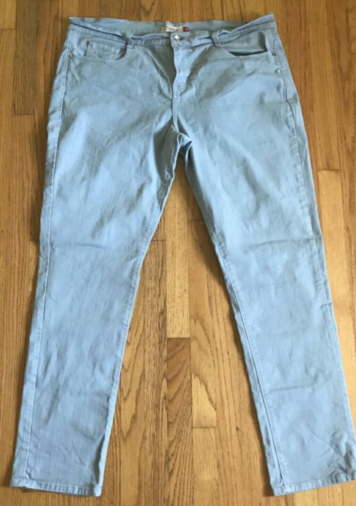 Sold.....Mode plus jeans